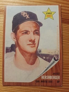 1962 Topps - Mike Hershberger #341 (RC). Small crease on left side near ear. - Picture 1 of 2