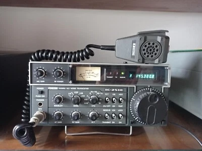 ICOM IC-251 E - RTX VHF 144 MHz base All mode - Immagine 1 di 2