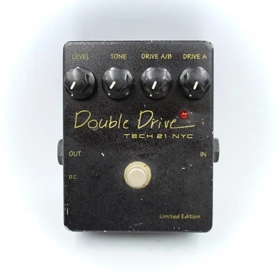 TECH21  Double Drive Limited Edition Made in U.S.A. Guitar Effect Pedal 00080 - Image 1 of 4