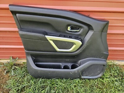 2016 - 2017 NISSAN TITAN XD DRIVER FRONT LH DOOR TRIM PANEL (MATCH 80901EZ26A) - Image 1 of 4