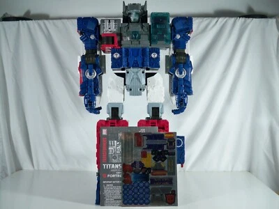 K24i38642 FORTRESS MAXIMUS TITANS RETURN TRANSFORMERS COMPLETE 2016 ORIGINAL - Image 1 of 4