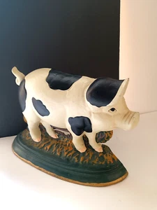 Door Stop Cast Iron Pig in Grass Heavy Farmhouse Cottage Primitive Vintage - Picture 1 of 5