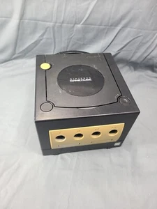 Nintendo DOL-001 GameCube Konsole - Schwarz. Getestet und funktionsfähig  - Bild 1 von 10