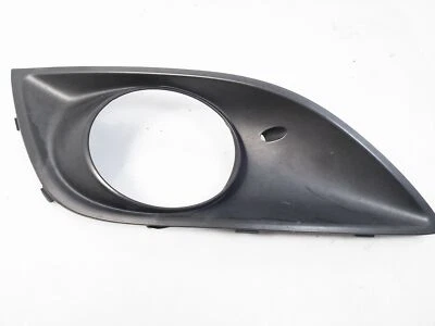 Bisel antiniebla para pasajero delantero Hyundai Veloster 2013-2017 86524-2V500 Foto 1 de 4