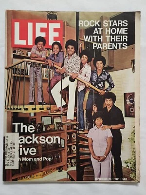 1971 September 24 LIFE Magazine The Jackson Five Rock Stars & Parents (MH203-1) - Image 1 of 3