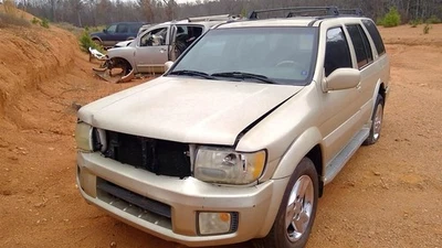 Starter Motor Thru 11/00 Fits 01 INFINITI QX4 266920 - Image 1 of 4