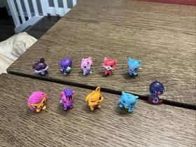 Hatchimals Assorted figures lot of 10