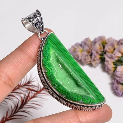 23.3 Gms. Grün Botswana Achat Druzy Edelstein Handmade 925 Silber Anhänger 6.9cm - Bild 1 von 4