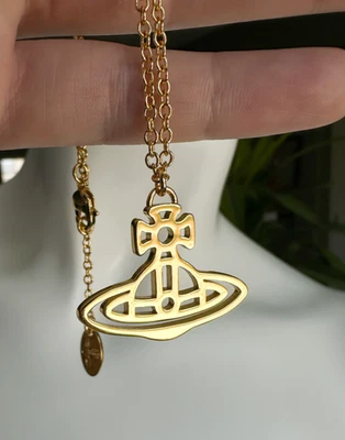 Vivienne Westwood New Plain Bas Relief Pendant Necklace Gold CZ XX09V - Image 1 of 3