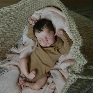 Reborn Dolls Full Body Soft Touch Real Life Newborn Baby Boy Girl Birthday Gift - Picture 1 of 5