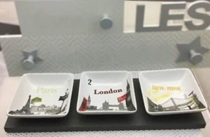 Maison du Monde plateau apéro gris avec 3 coupelles capitales 36,5 x 12 x 1,5 cm - Foto 1 di 4