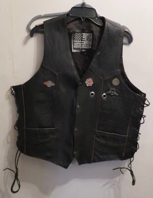 Biker Vest Eagle Live To Ride 压花布贴和别针皮革梦幻服装 尺寸 44 — 第 1/4 张图片