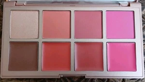 No7 A Touch Of Class Face Palette. Lipstick, Blush, Bronzer & Highlighter π¨π¨ - Picture 1 of 8