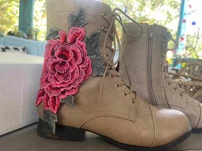 Женские желтовато-коричневые боевые ботинки Liliana Coy с цветочным рисунком размер 8 LILIANA - Изображение 1 из 4