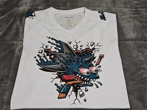 Maglia San Jose Sharks Hockey SGA Shark Freak disegnata da Jimbo Phillips XL - Foto 1 di 10