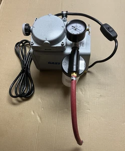 GAST Vacuum Pump Model # DOA-V820A-AA 120 Volt A/C - New Lost Freight Recovery - Picture 1 of 13