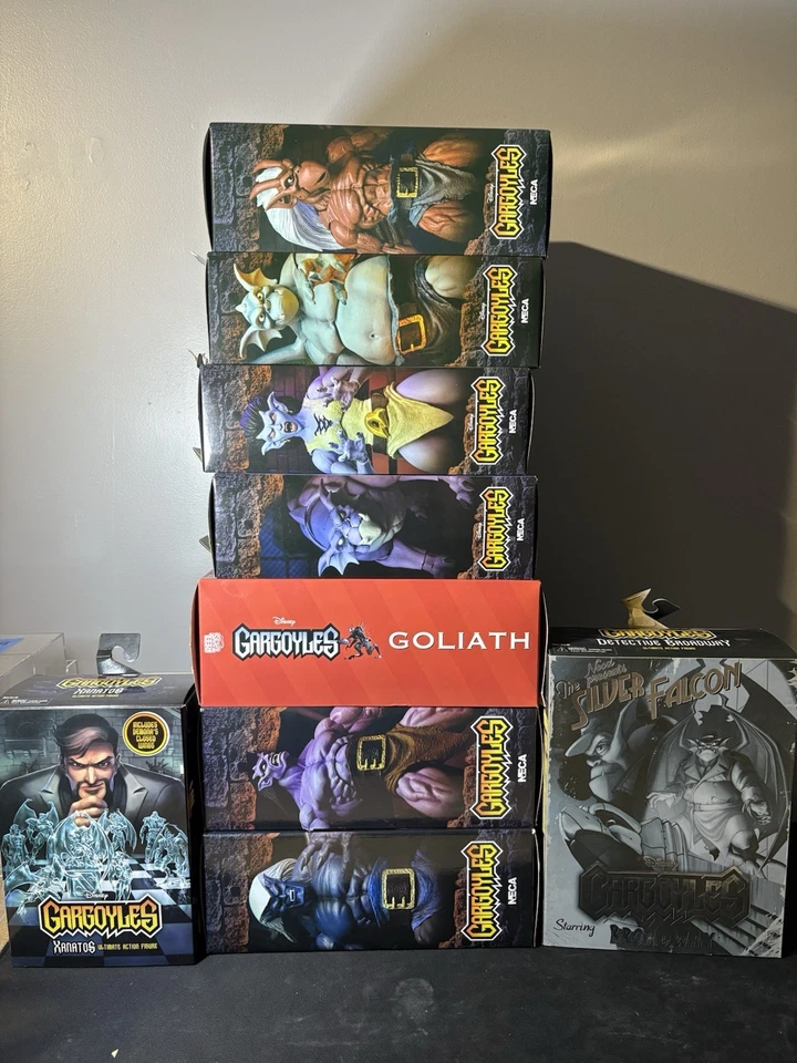 DISNEY GARGOYLES NECA 7 IN ULTIMATE ACTION FIGURE LOT OF 9  NEW FIGURES - Image 1 of 4