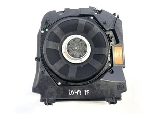 Bmw 535d M Sport F10 2014 Harman Kardon Subwoofer vorne links 9169687 - Bild 1 von 9