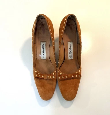 Vintage 1960's Beth's Bootery Studded Fawn Suede Pumps Harold Beth Levine - Image 1 of 4