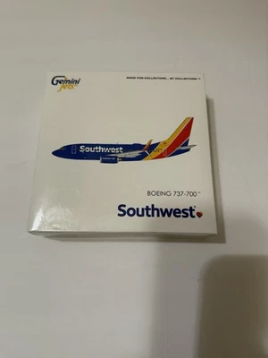 GEMGJ2293 1:400 Gemini Jets Southwest Airlines B737-700 Brand New - Image 1 of 4