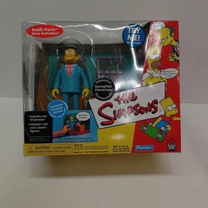 The Simpsons Springfield Elementary Principal Skinner Playmates Intelli-Tronic - Bild 1 von 4