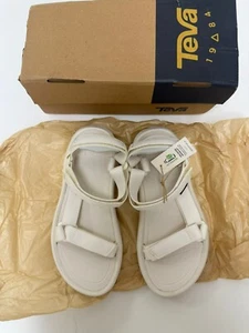Teva Hurricane Volt weiße Sport-/Wassersandalen, Damen US 8/EUR 39 ~ NEU - Bild 1 von 3