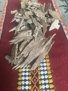 Pontiniak Oud/Adlerholz aus Indonesien 🇮🇩 100g - Bild 1 von 4