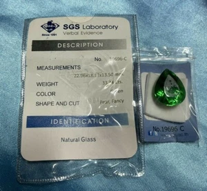 Natural Moldavite Tektite 33.34 CTS Gemstone From Space w Certification - Picture 1 of 1