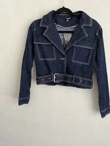 Fashion Nova Woman Cropped Medium Wash  Pockets  Denim Jacket, Size XS - Picture 1 of 8