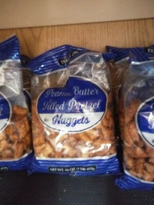 NEW TRADER JOE'S EXCLUSIVE PEANUT BUTTER FILLED PRETZELS 16 OZ BAG - Picture 1 of 2