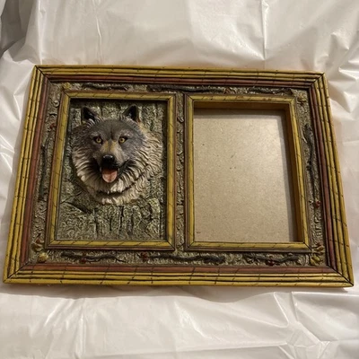 Marco de fotos de lobo, ¡ideal para fotos familiares de mascotas! Foto 1 de 4