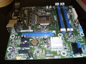 Placa madre de escritorio Acer Gateway DX4870 Intel LGA 1155 DDR3 IPIMB-AR REV:1.02A - Imagen 1 de 6