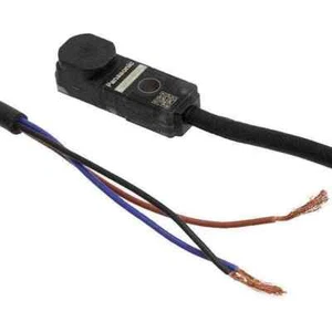 1 x SENSOR PROX INDUCTIVE 2.1MM MOD - Picture 1 of 1