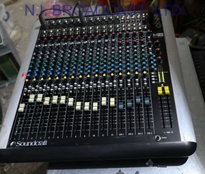 Soundcraft M12 12x mono  channel input, 4x stereo input and , 4x aux and 2x mix - Picture 1 of 23