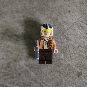 Lego Star Wars Poe Dameron X-Wing Pilot The Force Awakens - Picture 1 of 4