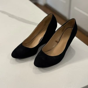 Merona Black Wedge. Textured (suede-like). GUC. Less Than 3 In Height. - Picture 1 of 6