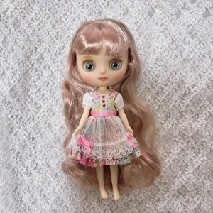 Custom Middie Blythe Puppe eisiger Kopf authentischer Körper Harz Augen blond Perücke - Bild 1 von 4