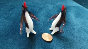 2 NIEDLICHE GLASFIGUREN PINGUINE LAUSCHA/MURANO 5cmH/4cmB BUNT SEHR GUT! - Bild 1 von 6