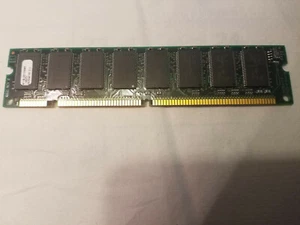 Micron MT16LSDT464AG-662C1 32MB SDRAM 168pin PC-100 - Picture 1 of 5