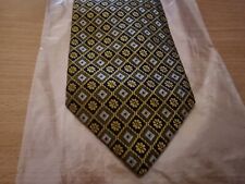 Dunhill Silk Tie, 100% Silk, Made in England. Jaquard Woven Mint Condition.