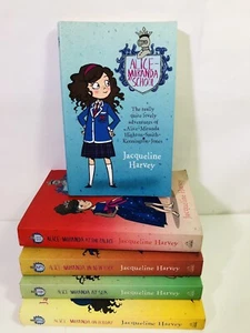 5x Alice-Miranda Series Book Bundle Jacqueline Harvey Childrens Fiction Girl - Bild 1 von 2