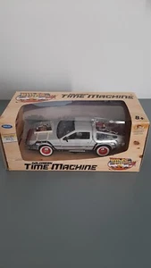 Modellino Welly De Lorean Time Machine 1/24 - Foto 1 di 3