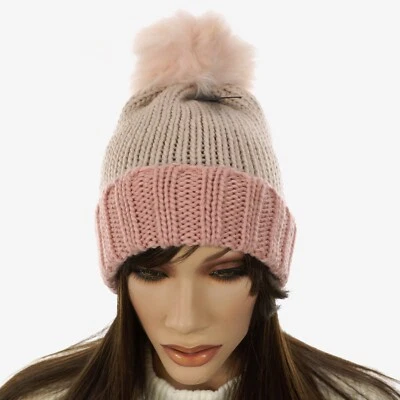 APT. 9 SOMBRERO DE FRIJOL ROSA CLARO PARA MUJER con PUÑO ROSA OSCURO Y POMPÓN DE PIEL SINTÉTICA Foto 1 de 4