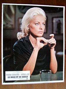 VIRNA LISI DER ÜBERFALL DES JAHRHUNDERTS BETRIEBSFOTO 1966 23X29CM - Bild 1 von 1