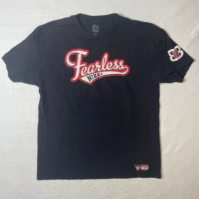 Camiseta gráfica negra WWE Nikki Bella Fearless para mujer talla grande Foto 1 de 4