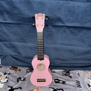 Pink MAHALO No. U30G/PK Ukulele Equipped with NUBONE Enhanced Harmonic Sustain - Picture 1 of 6