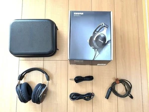 Shure SRH1540 Kopfhörer - Schwarz/Silber mit Karton gebraucht - Bild 1 von 11