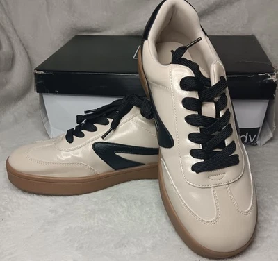 DV Dolce Vita Voyage Beige Shiny Sneakers Women’s Size 7 Excellent With Box - Image 1 of 4