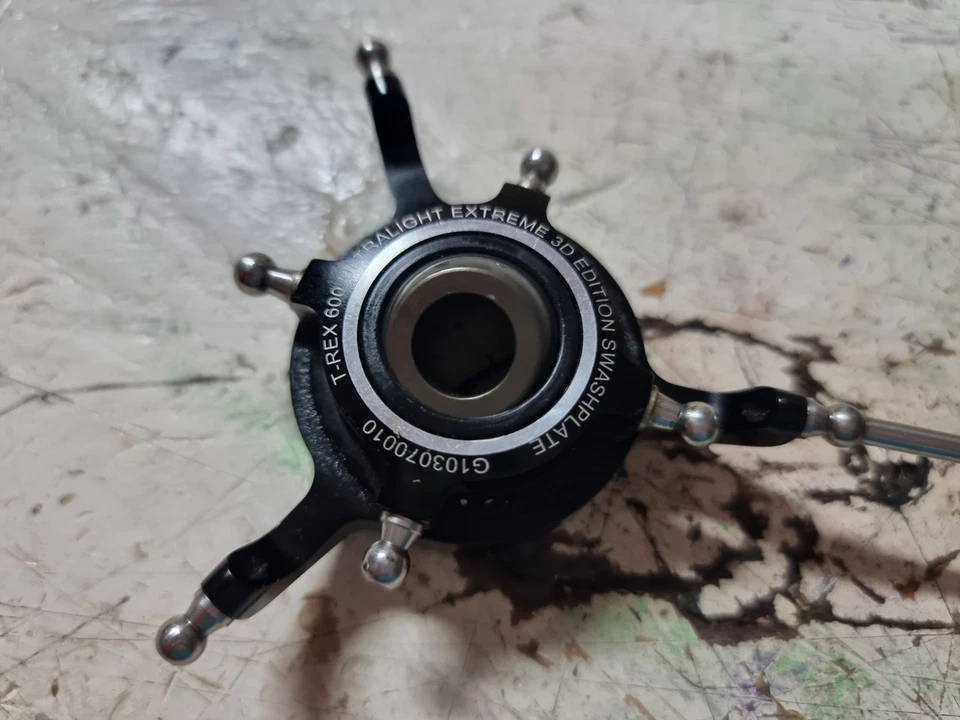 Align Trex 550/600 RC Helicopter Swashplate - Image 1 of 2
