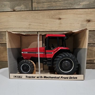 ERTL 1/16 SCALE CASE IH 7130 TRACTOR WITH MECHANICAL FRONT DRIVE - Image 1 of 4